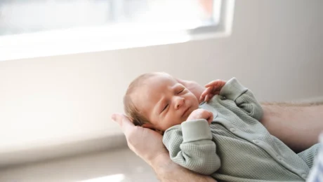 Postpartum anxiety vs normal new-parent stress Postpartum anxiety vs normal new-parent stress guide, perinatal therapy in Tucson.