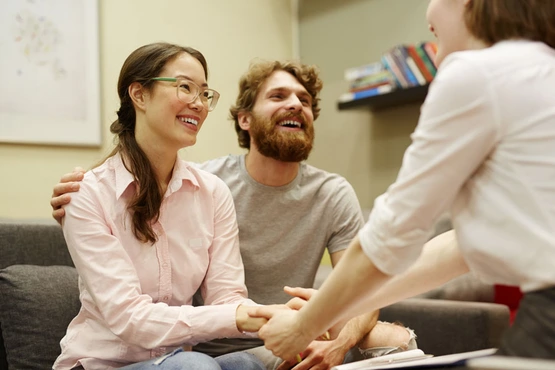 Therapist providing couples therapy in Tucson Therapist providing couples therapy in Tucson