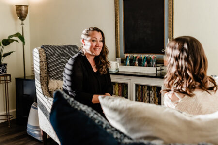 Tucson EMDR Therapist with a patient